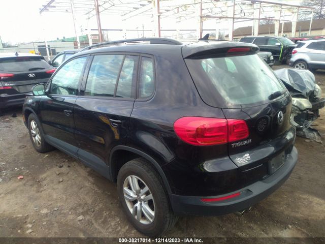 WVGBV7AX0HW510996  volkswagen tiguan 2017 IMG 2