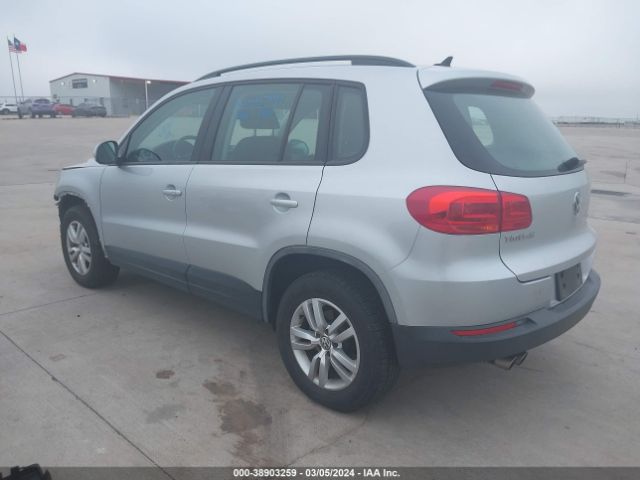 WVGBV7AX7HK024094  volkswagen tiguan 2017 IMG 2