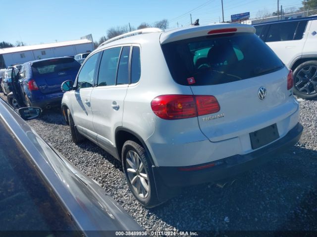 WVGSV7AX9HK034478  volkswagen tiguan 2017 IMG 2