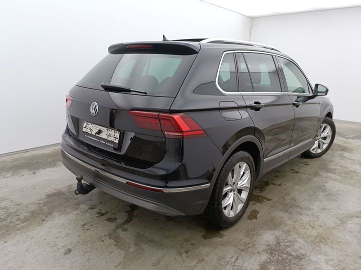 WVGZZZ5NZJW372006  volkswagen tiguan 2017 IMG 1