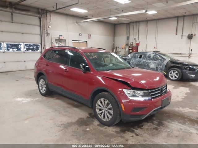 3VV0B7AX1JM108156  volkswagen tiguan 2018 IMG 0