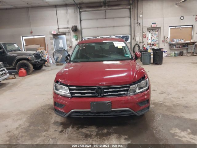 3VV0B7AX1JM108156  volkswagen tiguan 2018 IMG 5