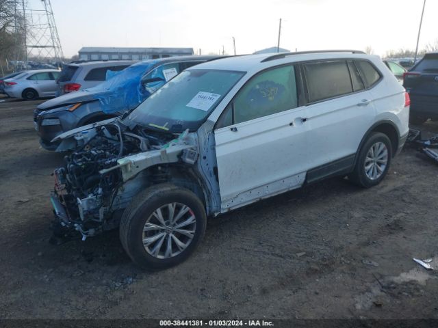 3VV1B7AX2JM133863  volkswagen tiguan 2018 IMG 1