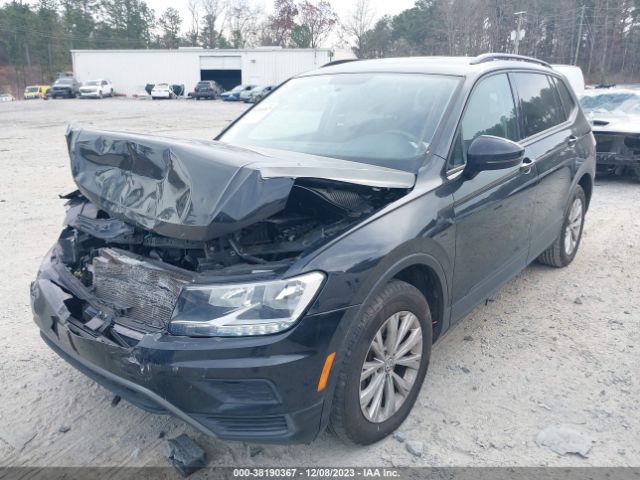 3VV1B7AX6JM108142  volkswagen tiguan 2018 IMG 1