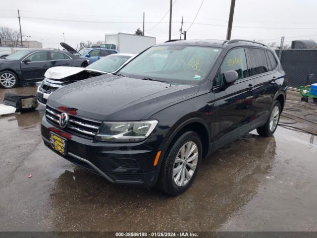 3VV1B7AX8JM112855  volkswagen tiguan 2018 IMG 1