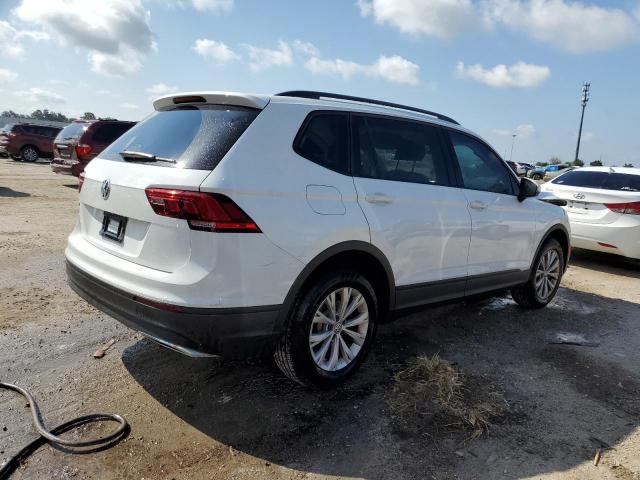 3VV1B7AX9KM032580  volkswagen  2019 IMG 2