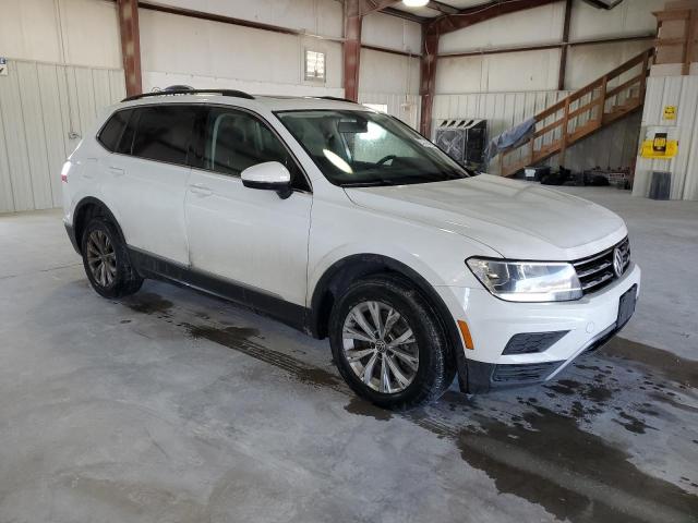 3VV2B7AX0JM112739  volkswagen tiguan 2018 IMG 3