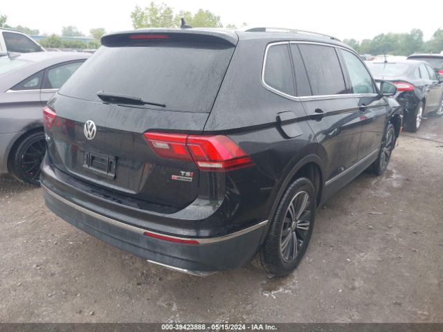 3VV2B7AX0JM216695  volkswagen tiguan 2018 IMG 3