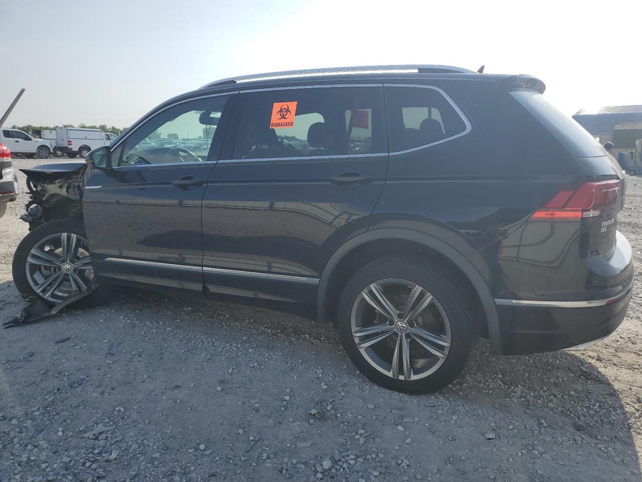 3VV2B7AX3KM060637  volkswagen tiguan 2018 IMG 1