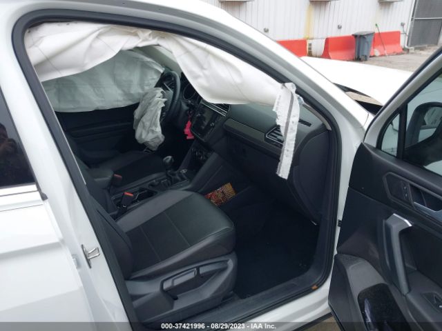 3VV2B7AX4KM053213  volkswagen tiguan 2019 IMG 4