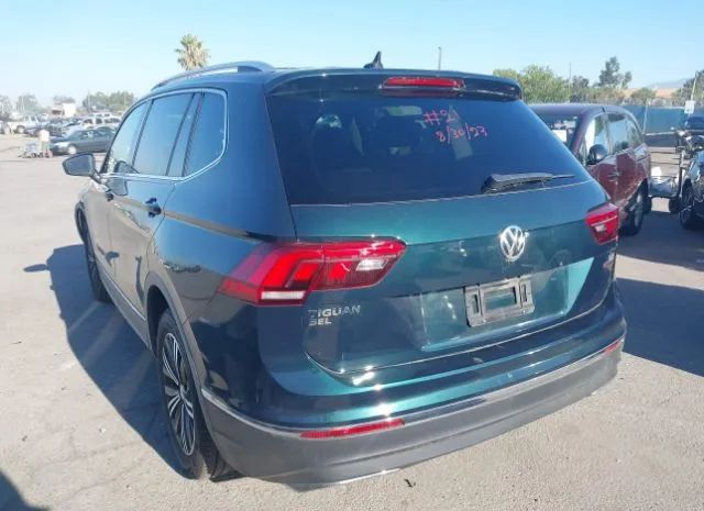 3VV2B7AX5JM200511  volkswagen tiguan 2018 IMG 2