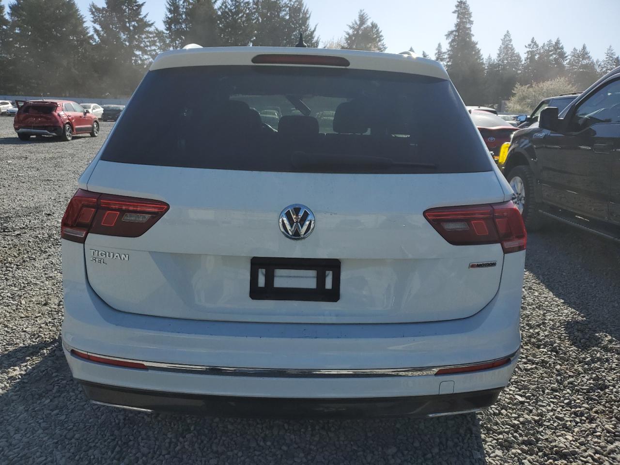 3VV2B7AX5KM020835  volkswagen tiguan 2018 IMG 5