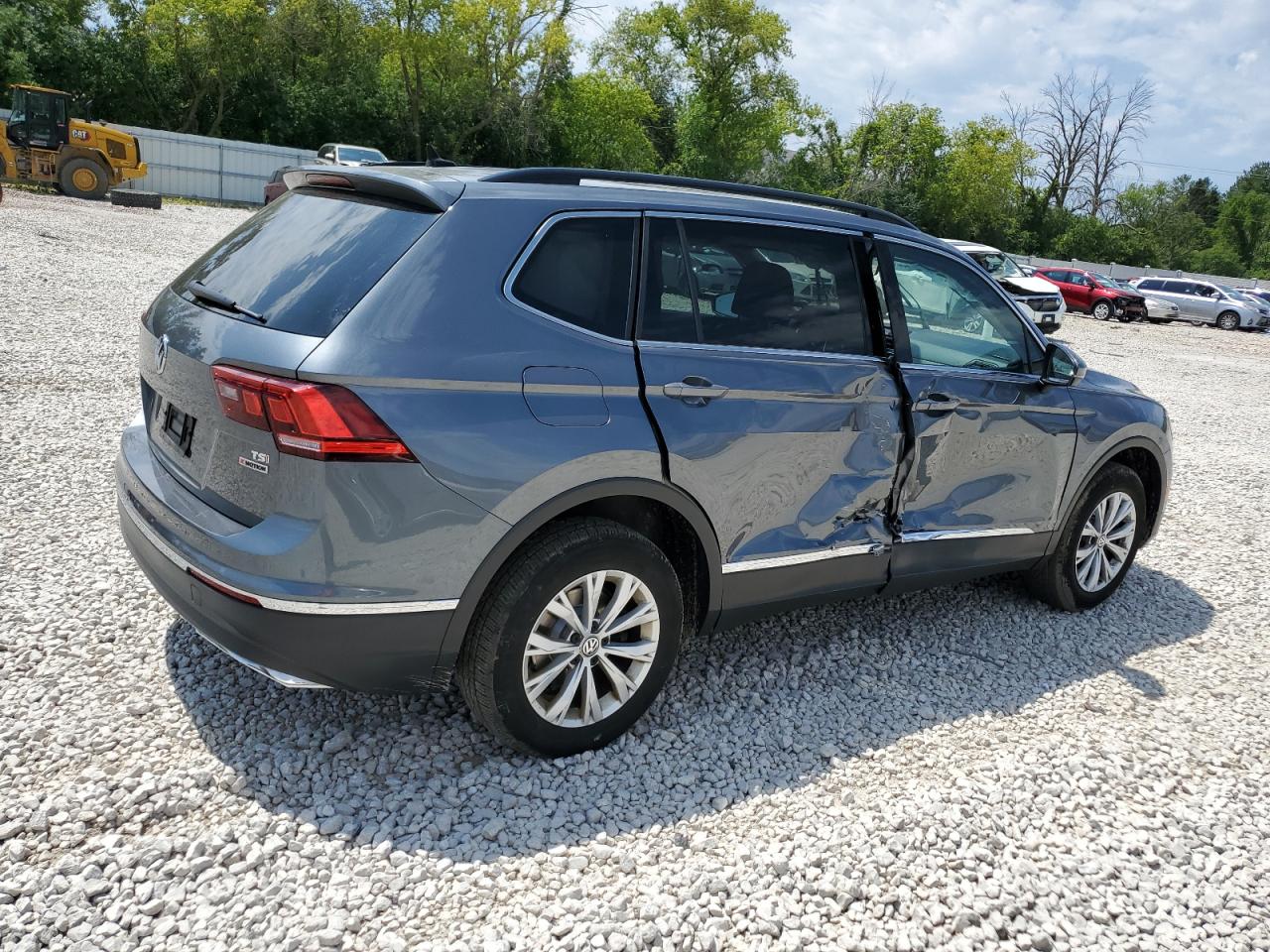 3VV2B7AX6JM121106  volkswagen tiguan 2018 IMG 2