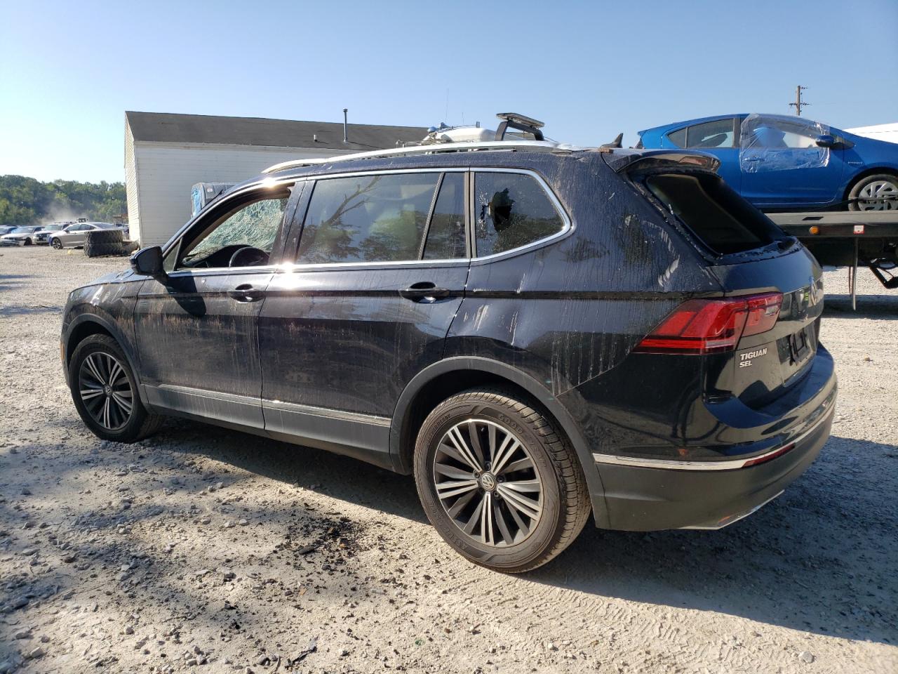 3VV2B7AX6JM133756  volkswagen tiguan 2018 IMG 1