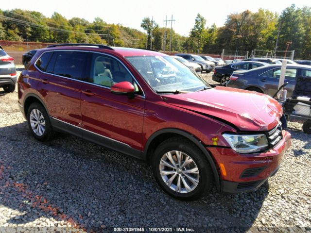 3VV2B7AX8JM104954  volkswagen tiguan 2018 IMG 0