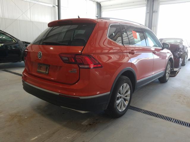 3VV2B7AX9JM145190  volkswagen  2018 IMG 3