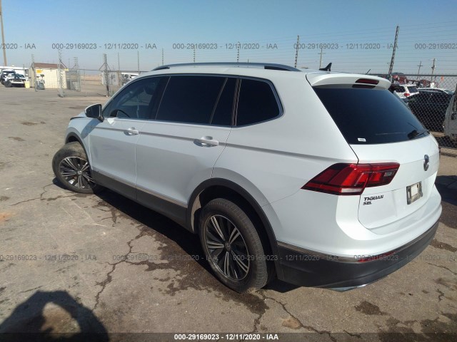 3VV3B7AX0JM078662  volkswagen tiguan 2018 IMG 2