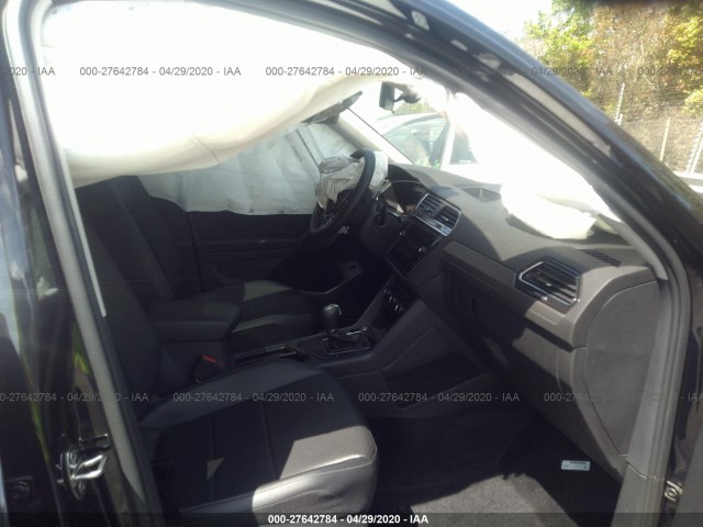 3VV3B7AX1KM067557  volkswagen tiguan 2019 IMG 4