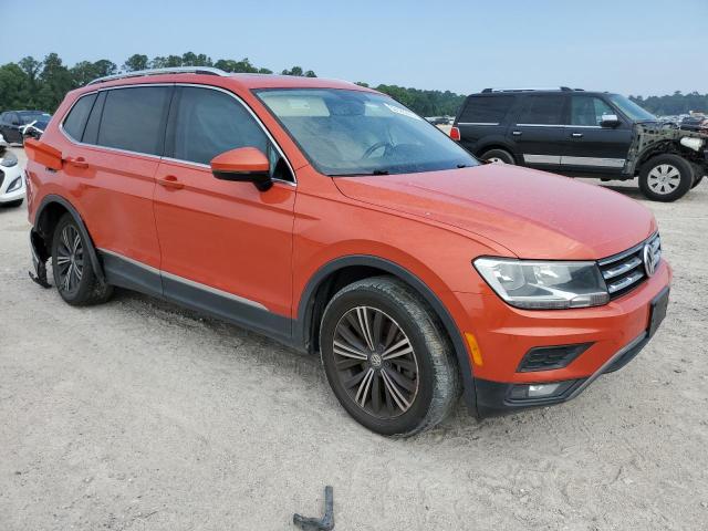 3VV3B7AX2JM111998  volkswagen tiguan 2018 IMG 3