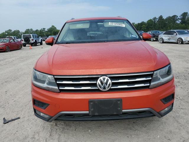 3VV3B7AX2JM111998  volkswagen  2018 IMG 4