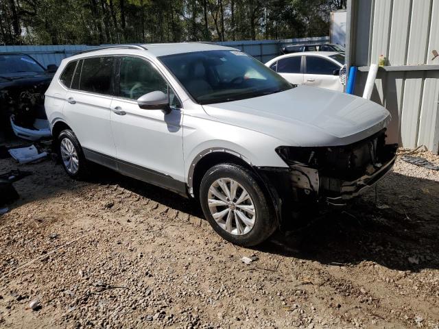 3VV3B7AX2KM045132  volkswagen tiguan 2019 IMG 3