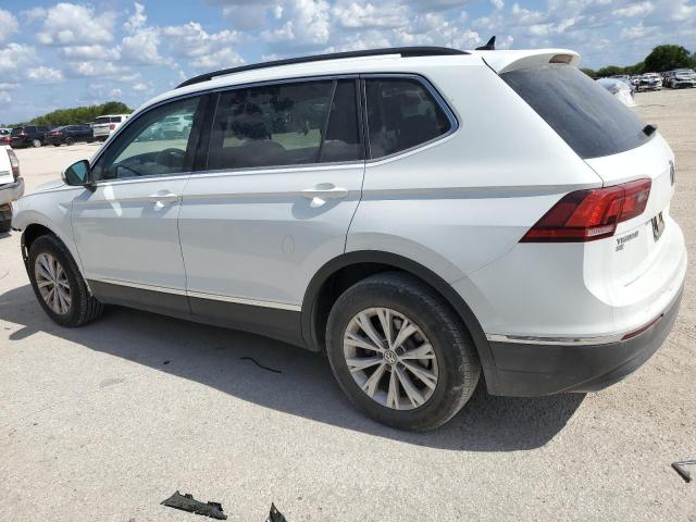 3VV3B7AX3JM173913  volkswagen tiguan 2018 IMG 1