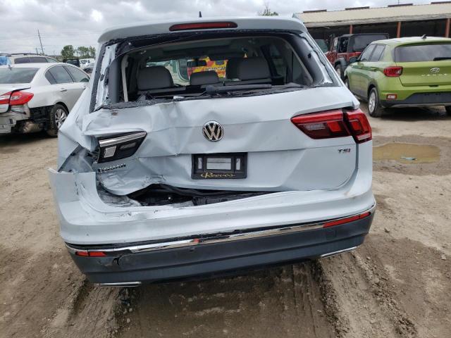 3VV3B7AX4JM168316  volkswagen  2018 IMG 5