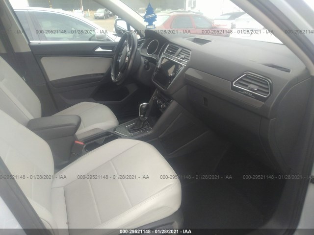 3VV3B7AX4KM017509  volkswagen tiguan 2019 IMG 4