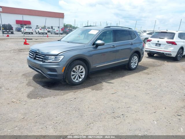 3VV3B7AX5JM171287  volkswagen tiguan 2018 IMG 1