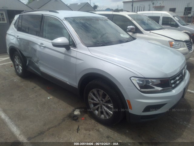 3VV3B7AX6JM067410  volkswagen tiguan 2018 IMG 0