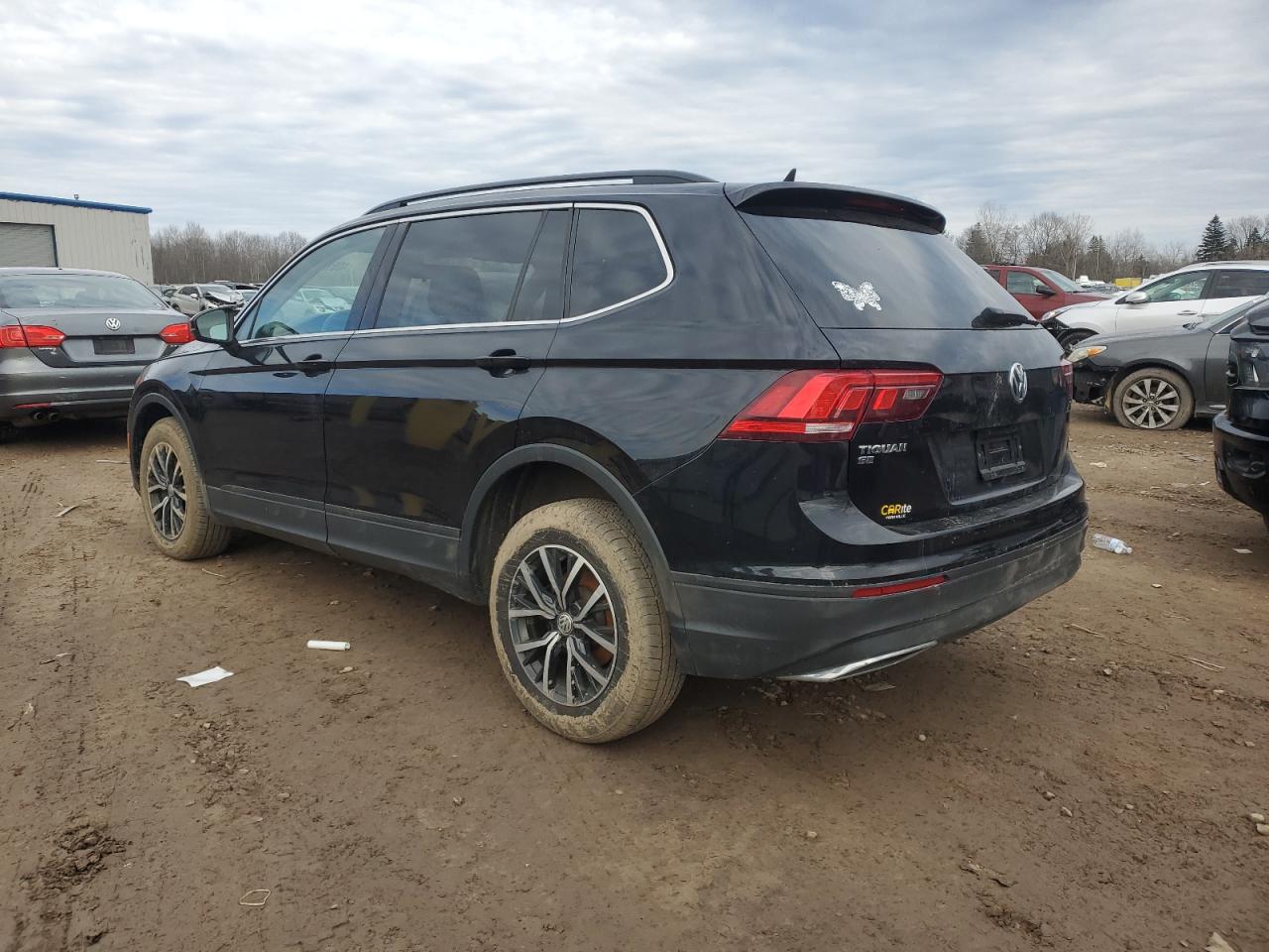 3VV3B7AX6KM019293  volkswagen tiguan 2018 IMG 1