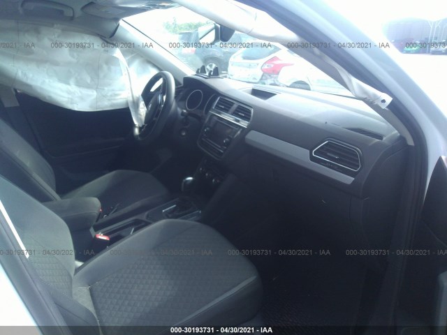 3VV1B7AX9KM015407  volkswagen tiguan 2019 IMG 4