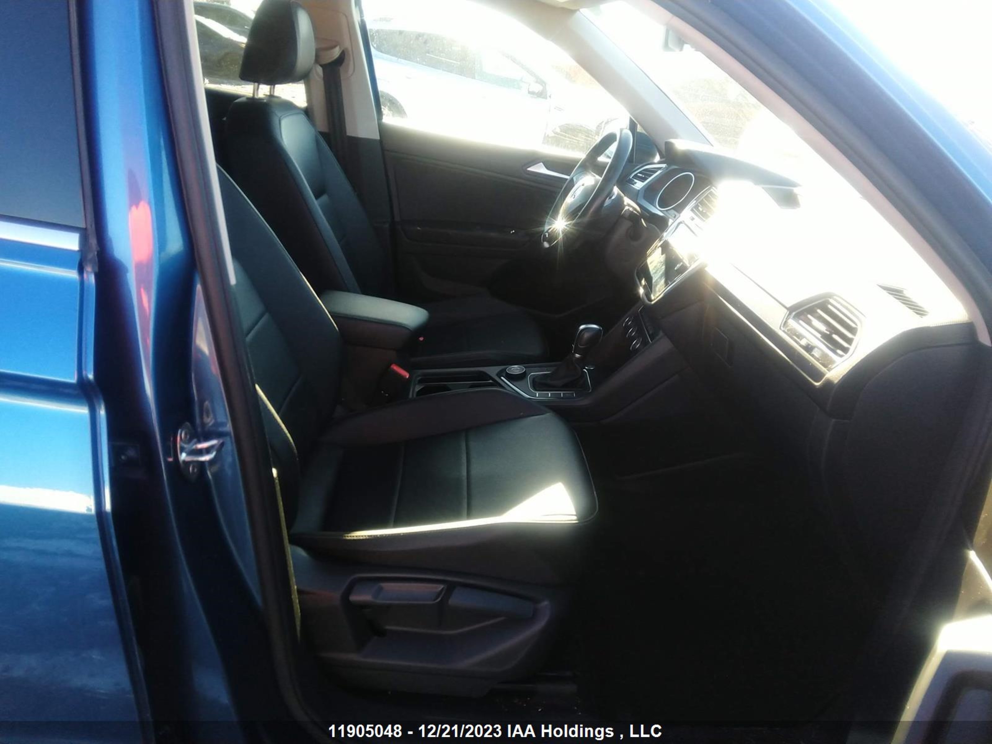 3VV2B7AX5KM187650  volkswagen tiguan 2019 IMG 4