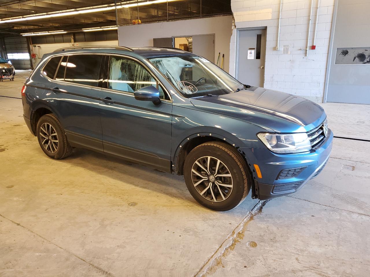 3VV2B7AX8KM118662  volkswagen tiguan 2019 IMG 3