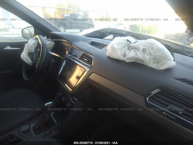 3VV2B7AX8KM177419  volkswagen tiguan 2019 IMG 4