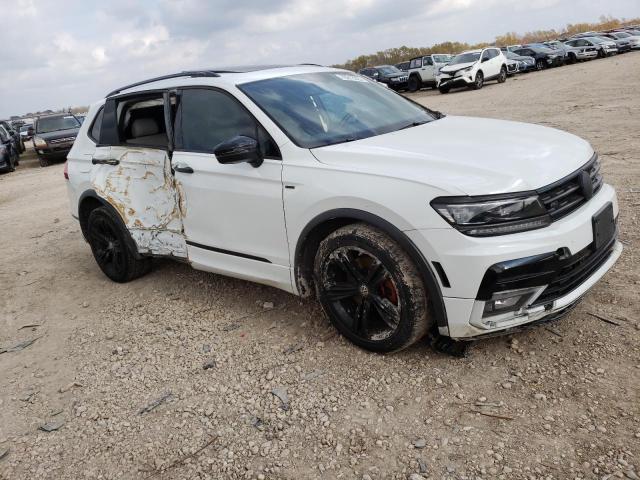 3VV3B7AX1KM169165  volkswagen tiguan 2019 IMG 3