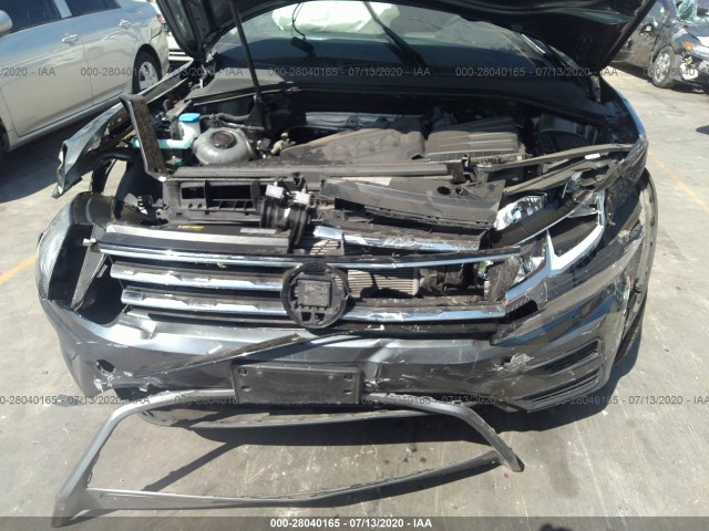 3VV3B7AX5KM078786  volkswagen tiguan 2019 IMG 5