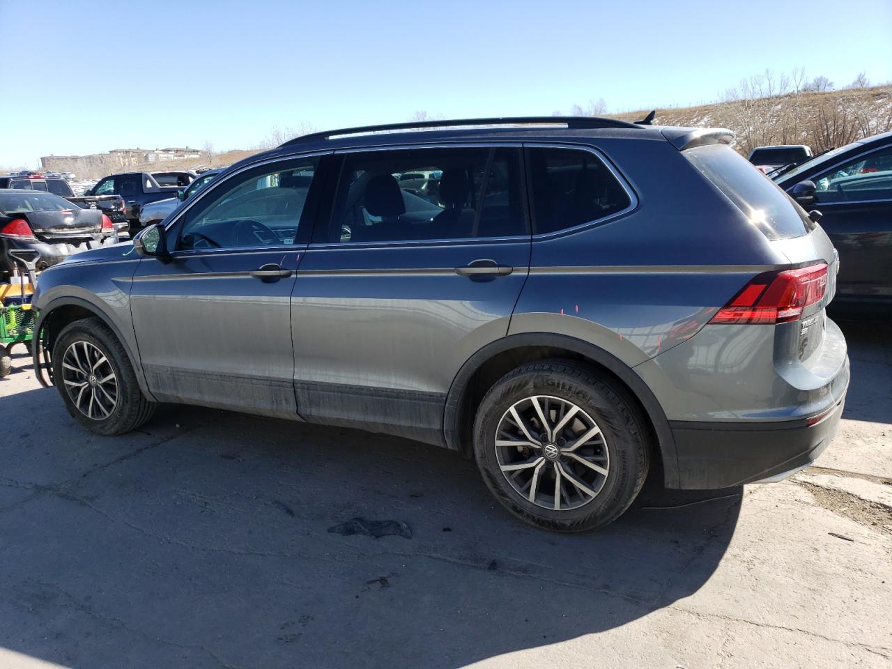 3VV3B7AX5KM178502  volkswagen tiguan 2019 IMG 1