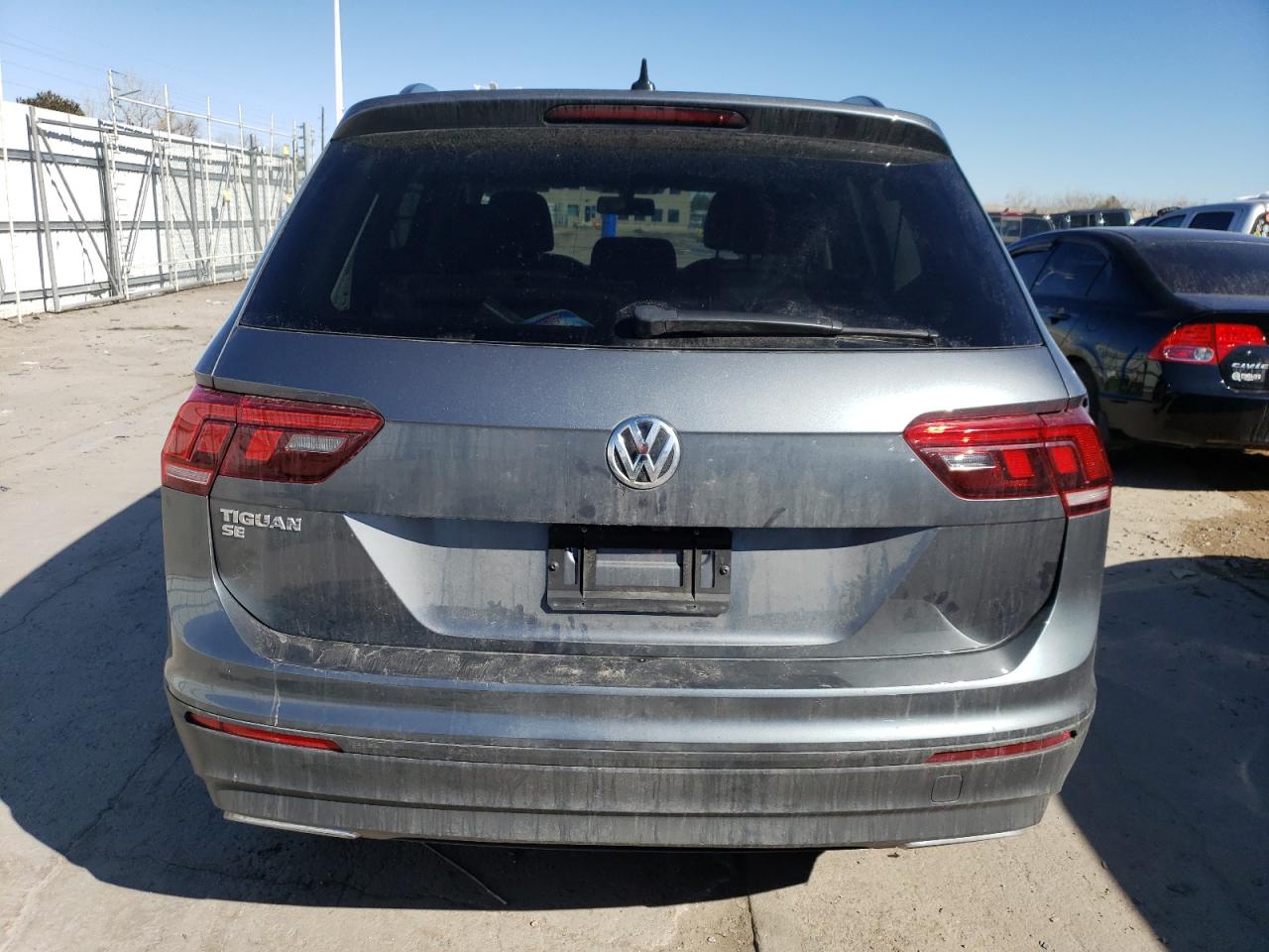 3VV3B7AX5KM178502  volkswagen tiguan 2019 IMG 5