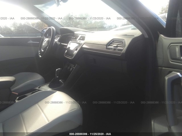 3VV3B7AX9KM148306  volkswagen tiguan 2019 IMG 4