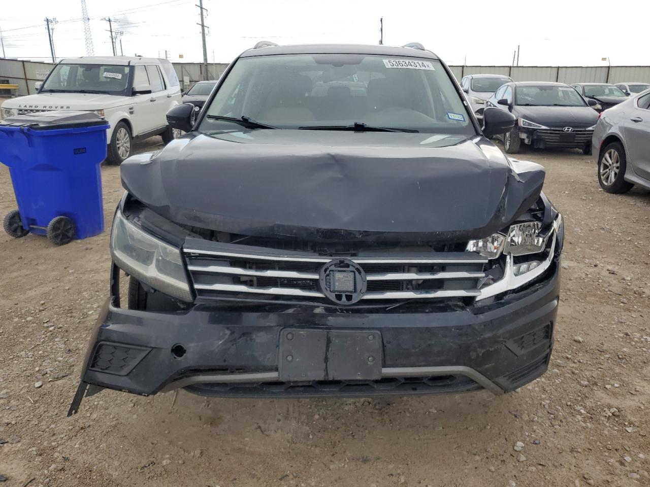 3VV3B7AXXKM140862  volkswagen tiguan 2019 IMG 4