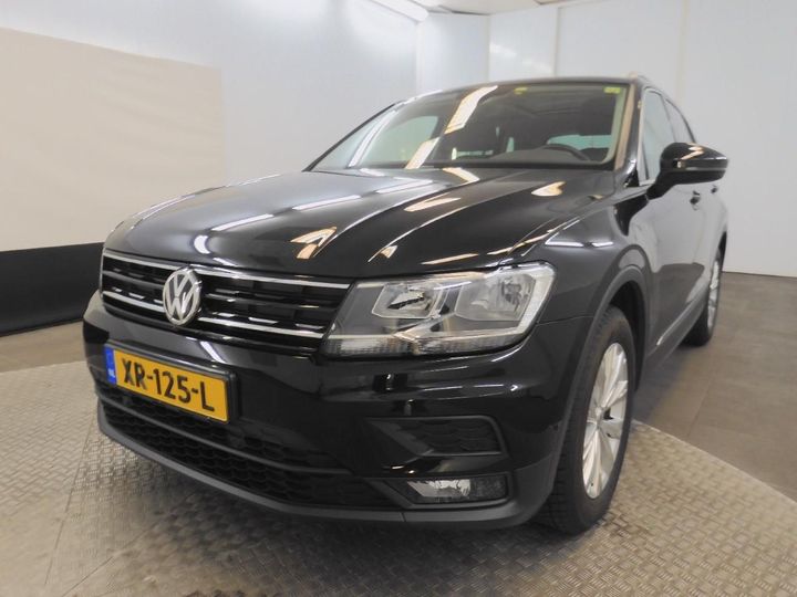 WVGZZZ5NZKW862177  volkswagen tiguan 2019 IMG 0