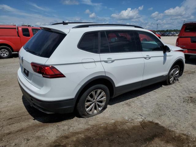 3VV1B7AX1LM179073  volkswagen tiguan 2020 IMG 2