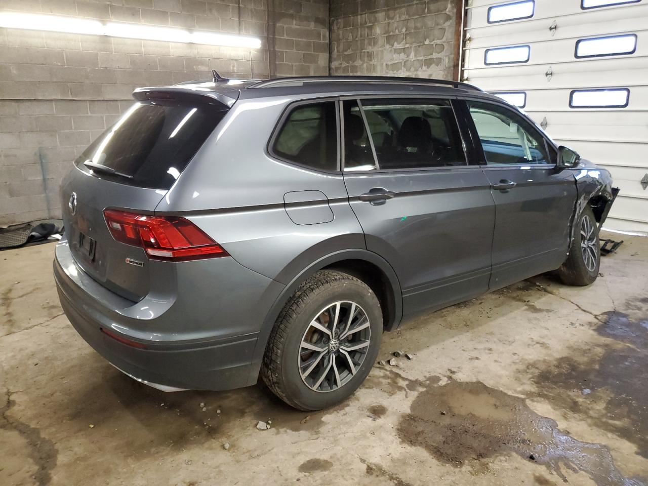 3VV0B7AXXMM097193  volkswagen tiguan 2021 IMG 2