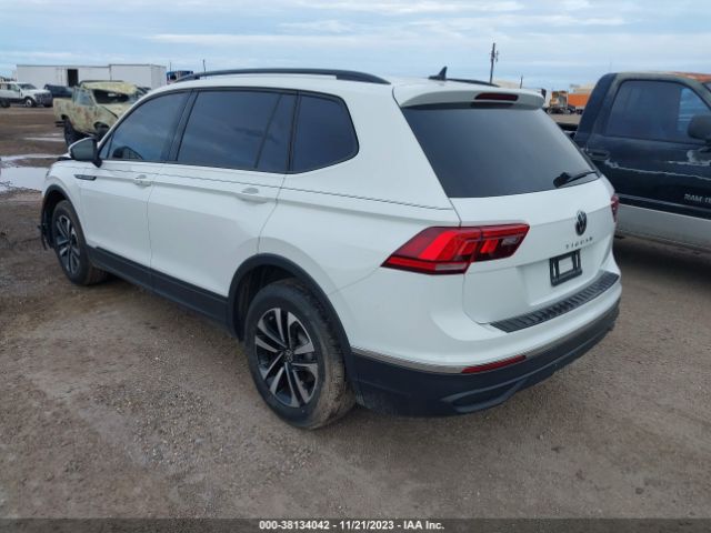 3VVRB7AX4PM047465  volkswagen tiguan 2022 IMG 2