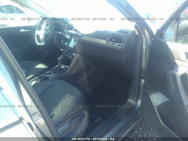 3VV2B7AXXKM046900  volkswagen  2019 IMG 4