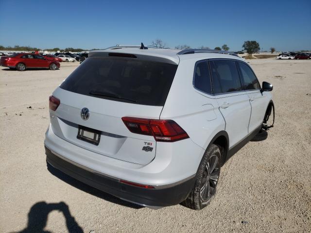 3VV3B7AX5JM217488  volkswagen  2018 IMG 3