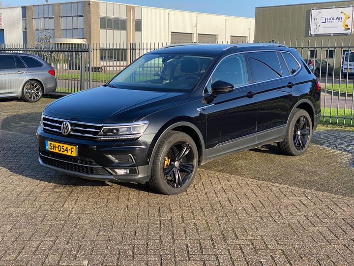 WVGZZZ5NZJM114961  volkswagen tiguan allspace 2018 IMG 0