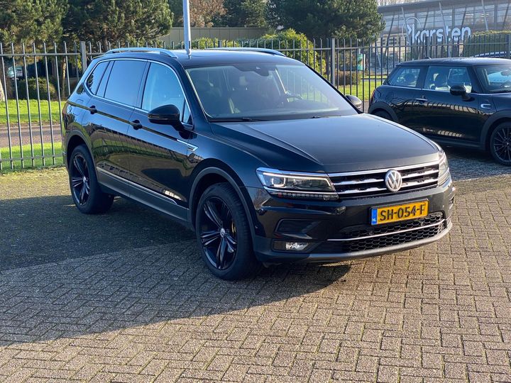 WVGZZZ5NZJM114961  volkswagen tiguan allspace 2018 IMG 4