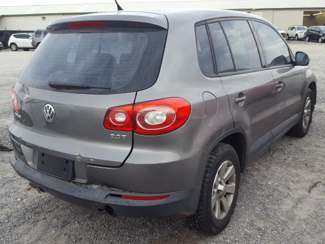 WVGCV7AX4AW515483  volkswagen tiguan s 2010 IMG 3